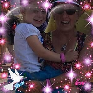 Meet your Posher, Sally